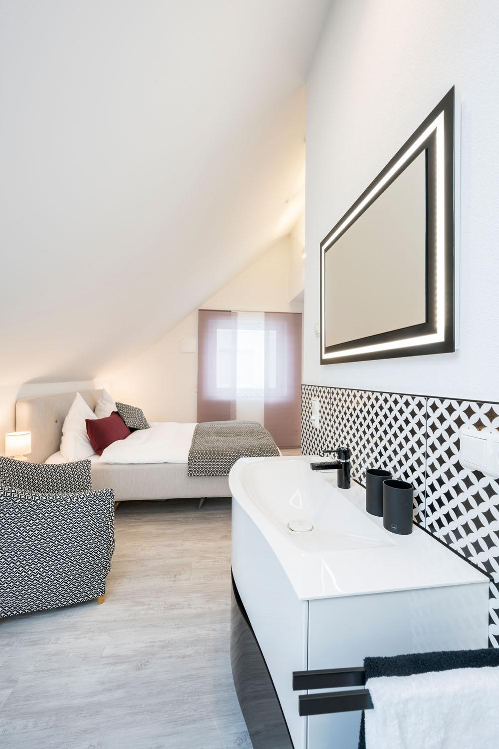 Living Timeless- Design Meets Style Bodensee Mit 2 Parkplaetzen, 40qm Terrasse Fuer Bis Zu 6 Personen Apartment *