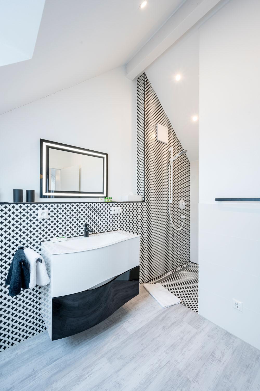 Apartment Living Timeless- Design Meets Style Bodensee Mit 2 Parkplaetzen, 40qm Terrasse Fuer Bis Zu 6 Personen *